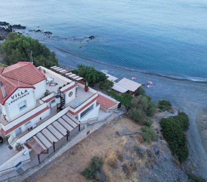 Villa Koutsakis Калоі-Ліменес Екстер'єр фото